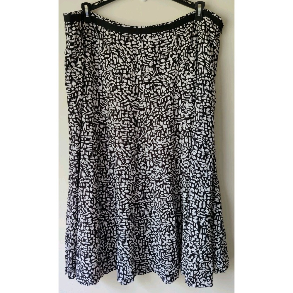 CJ Banks Women's Plus Midi Skirt Black/White Side Zip Size 1X